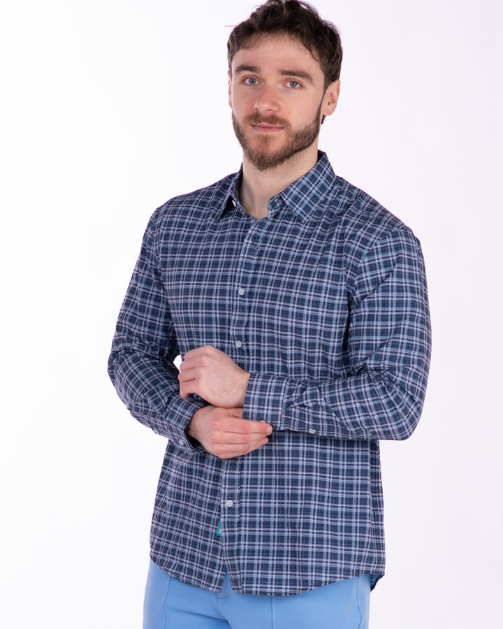 BreezeTech™ Performance Button Down